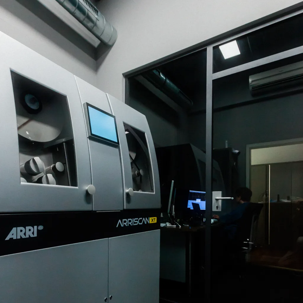 16mm und 35mm Filmscanning bei Cinegrell Postfactory in Berlin, Arriscan Scanity Berlin